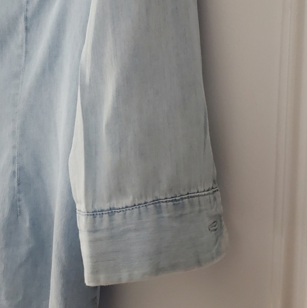 Fun & Flirt Denim Long sleeve Shirt- Small - Picture 9 of 11